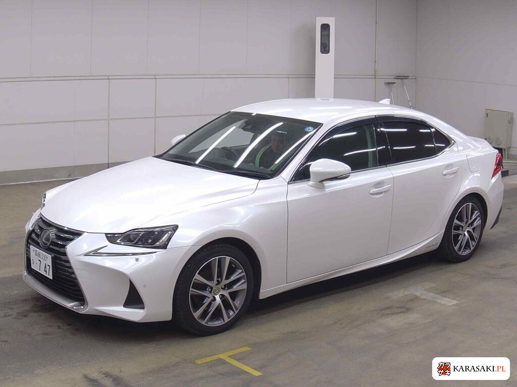 Lexus Is 2017 z aukcji japońskiej