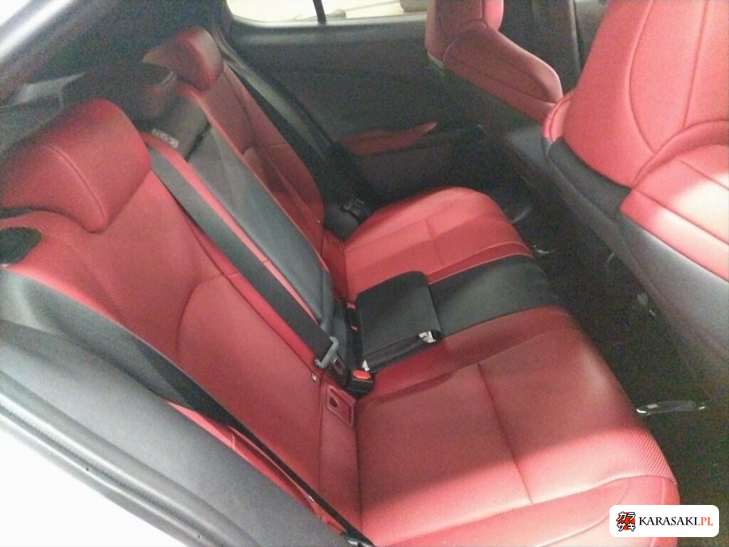 Lexus Ux 2019 з японського аукціону