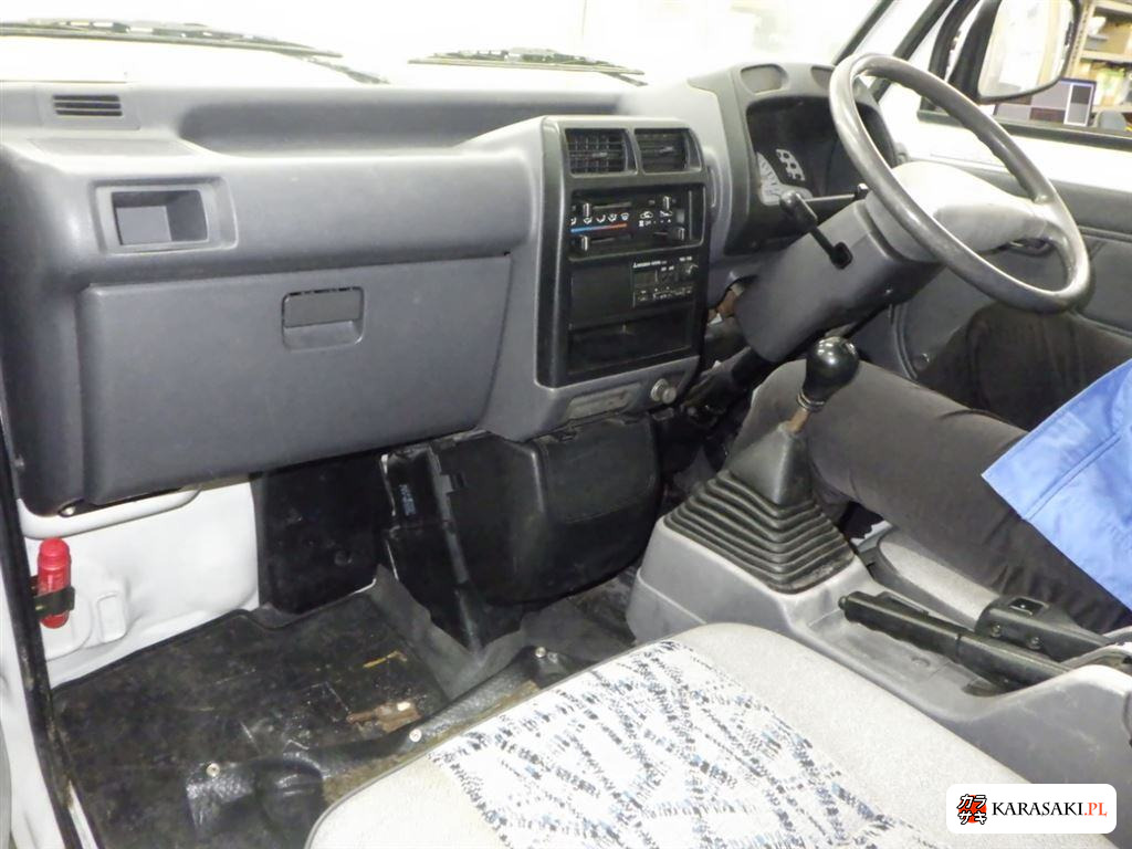 1998 Mitsubishi U42T 5