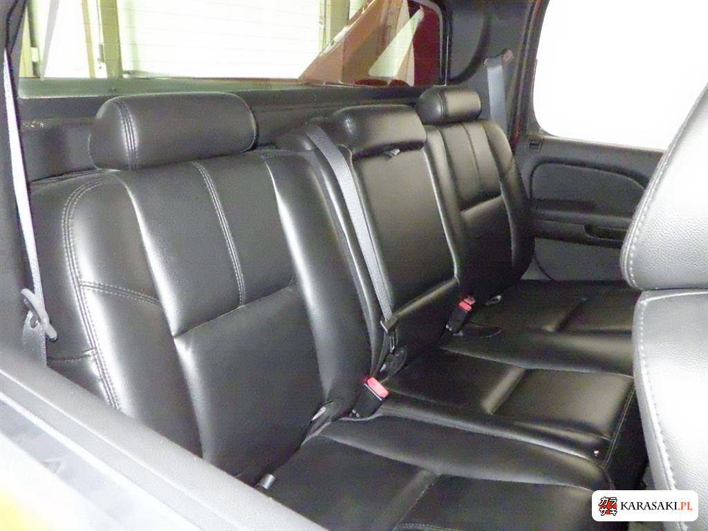 2015 Chevrolet Avalanche 4D 4WD 6
