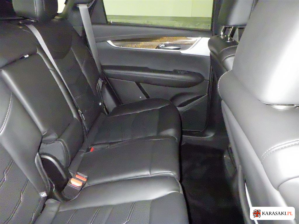 2022 Cadillac XT5 4WD Platinum Sport 6