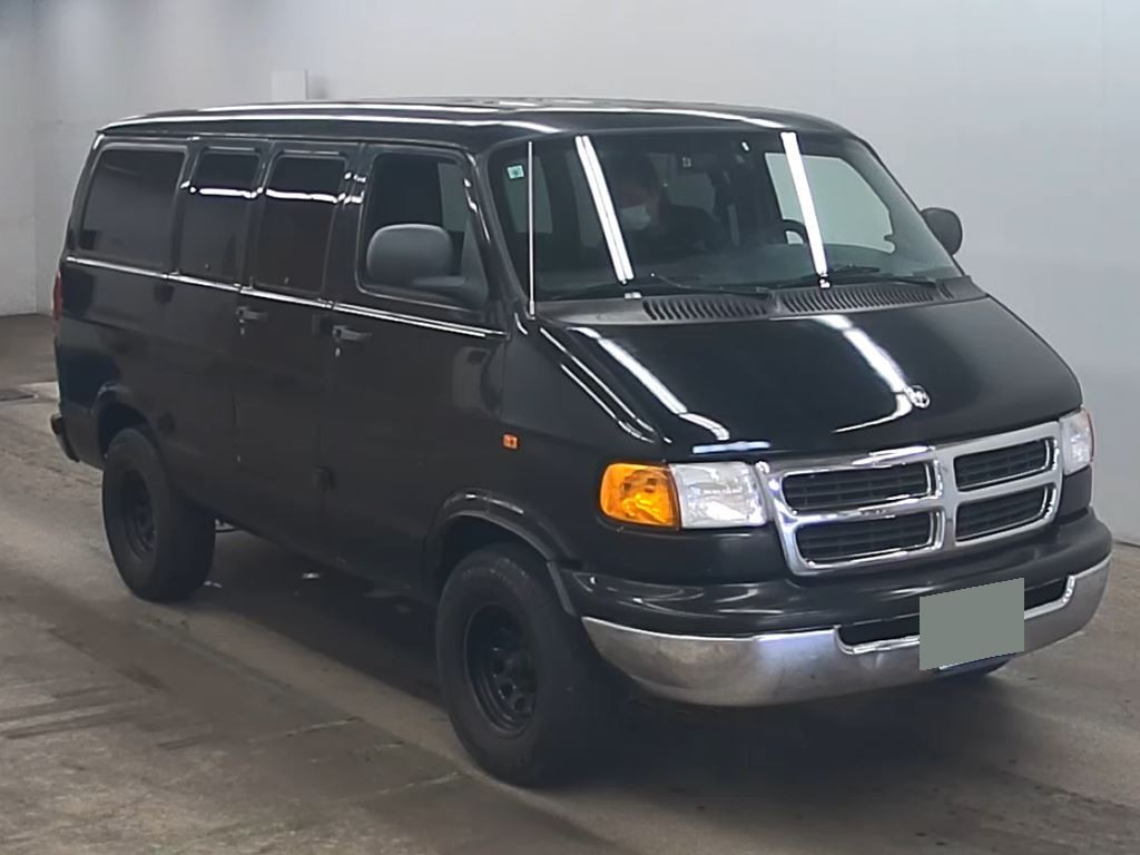 Dodge 2005 z aukcji japońskiej