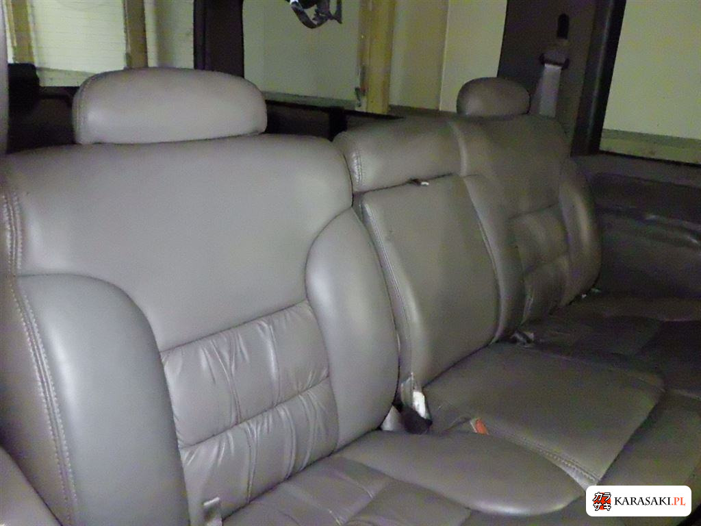 Chevrolet Suburban 2002 z aukcji japońskiej
