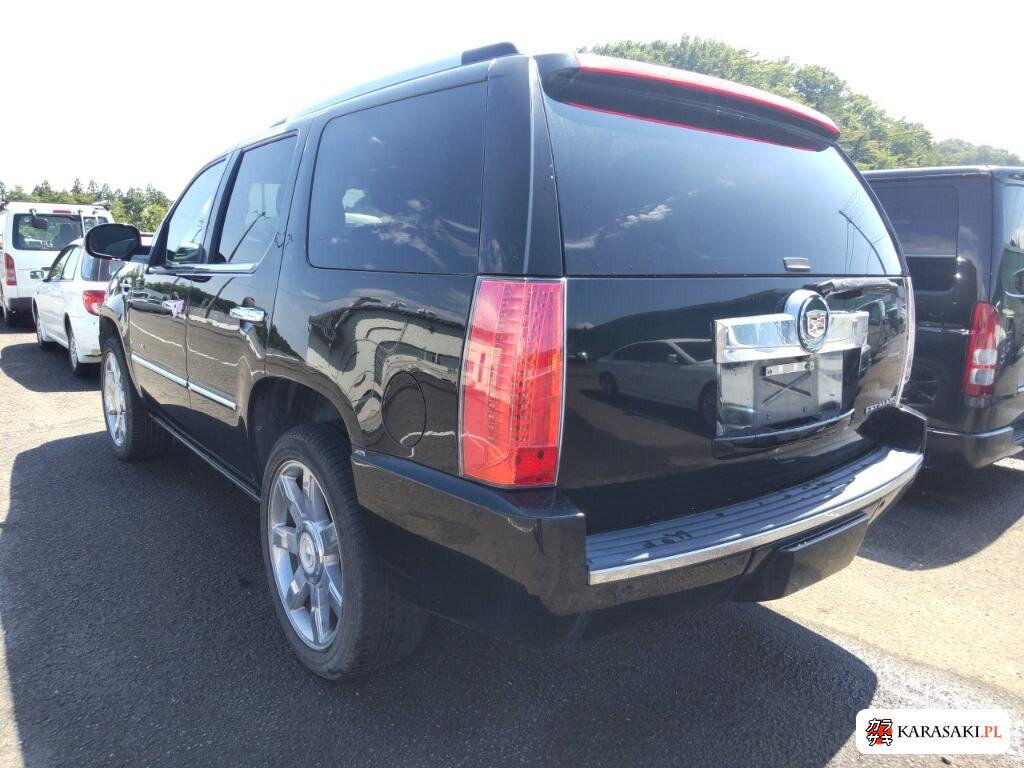 Cadillac Escalade 2013 z aukcji japońskiej