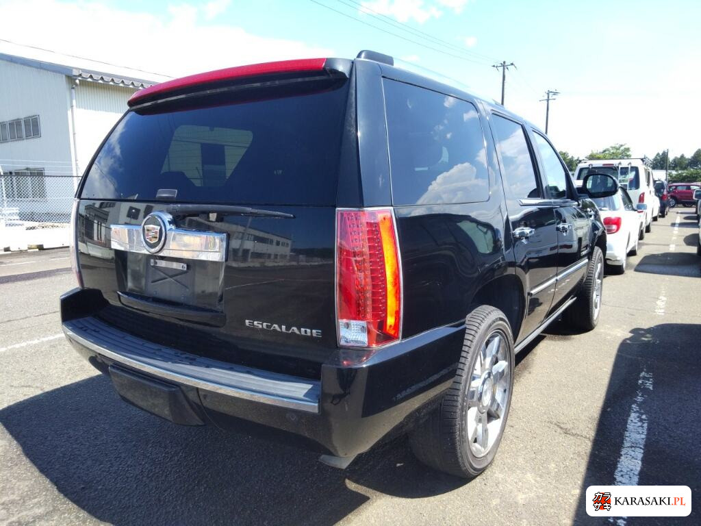 Cadillac Escalade 2013 z aukcji japońskiej