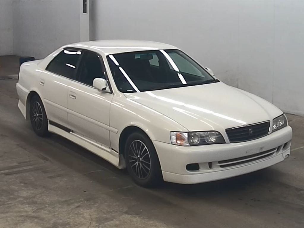 Toyota Chaser 1997 z aukcji japońskiej