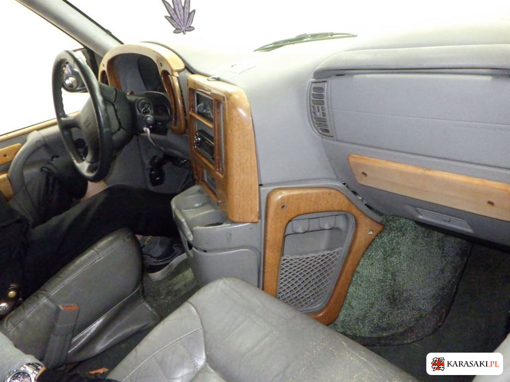 1998 Chevrolet Astro 5
