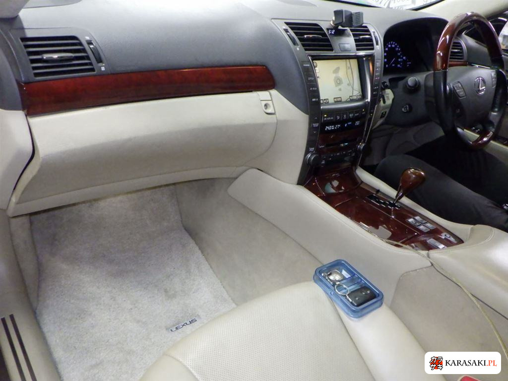 2007 Lexus LS 4WD LS600H I Package 5