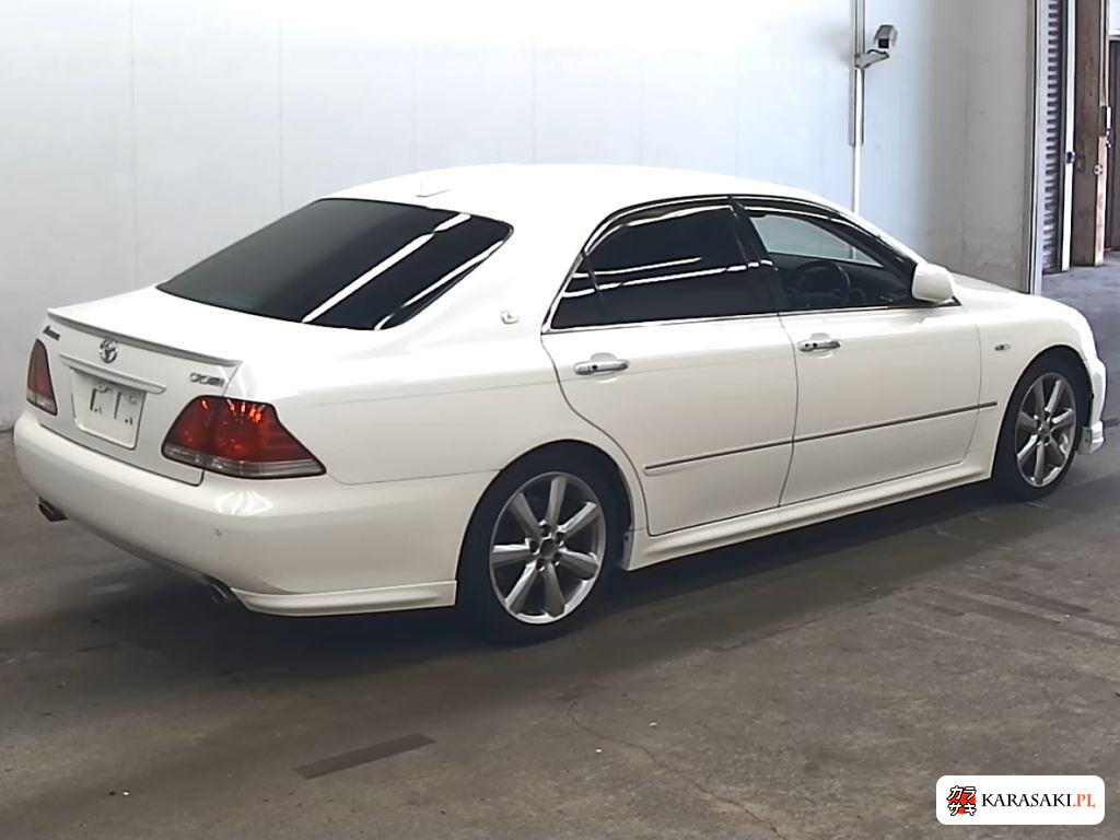 2005 Toyota Crown 4D Athlete 4