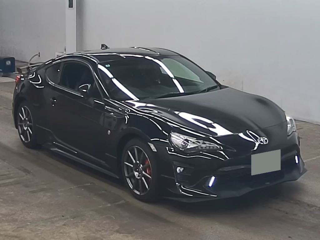 Toyota 86 2017 z aukcji japońskiej