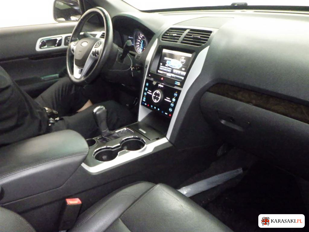 2015 Ford Explorer 5D Limited Eco Boost 5