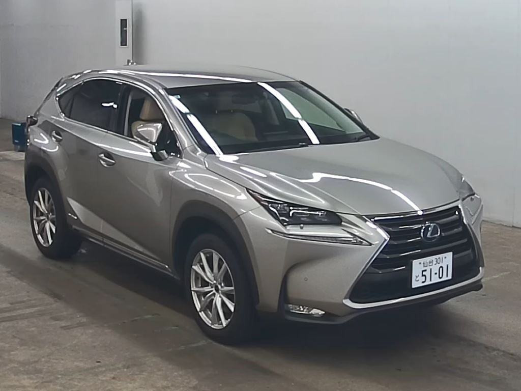 Lexus NX 2015 z aukcji japońskiej