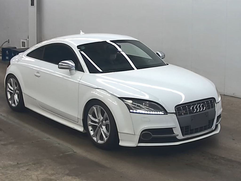 Audi TTS Coupe 2008 z aukcji japońskiej