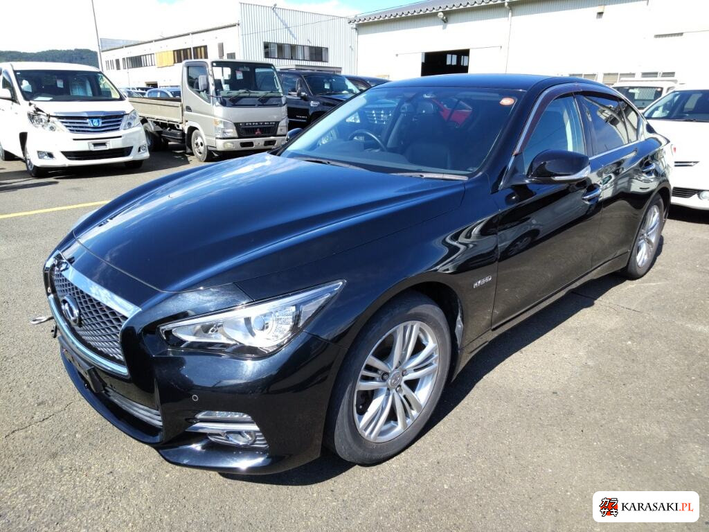 Nissan Skyline 2014 z aukcji japońskiej