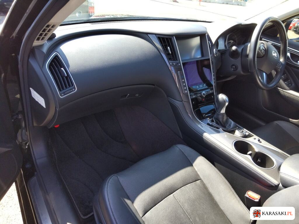 Nissan Skyline 2014 z aukcji japońskiej