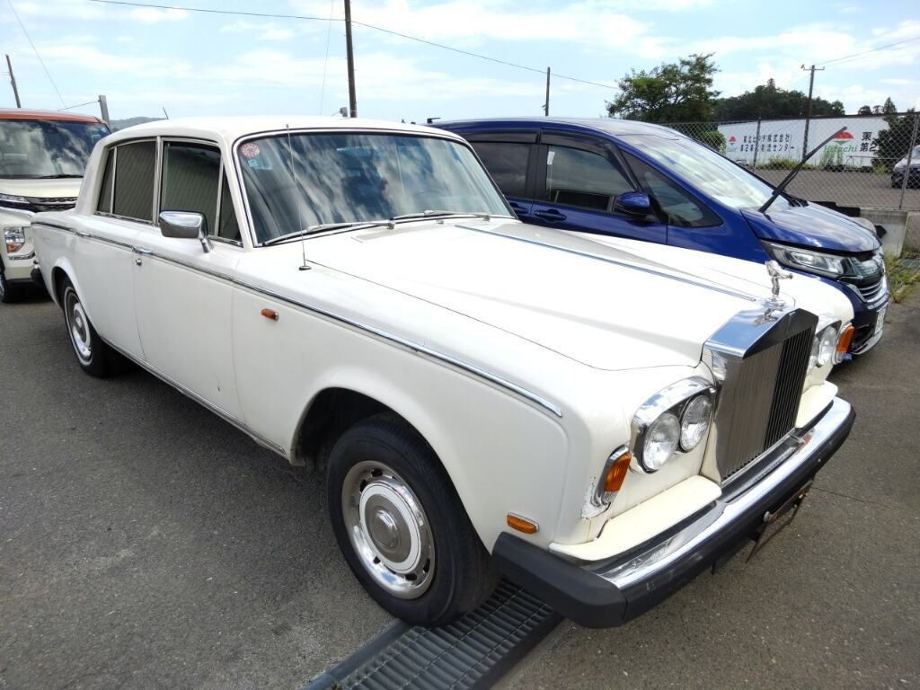 Rolls-Royce Silver Shadow Ⅱ 1990 z aukcji japońskiej
