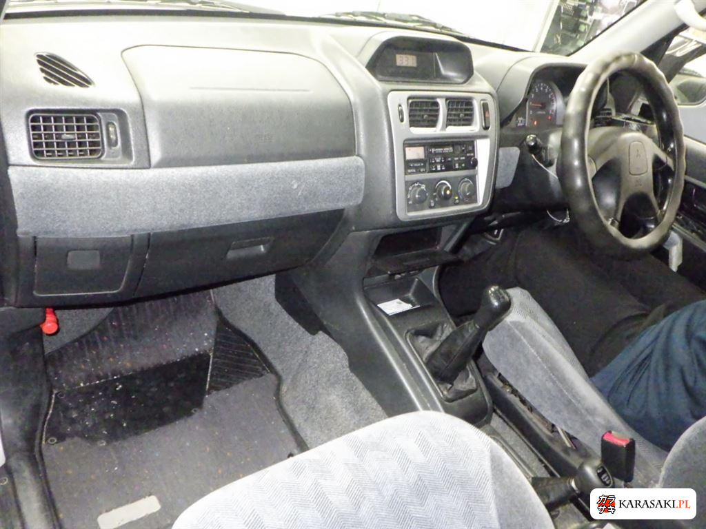 Mitsubishi Pajero Io 2000 z aukcji japońskiej