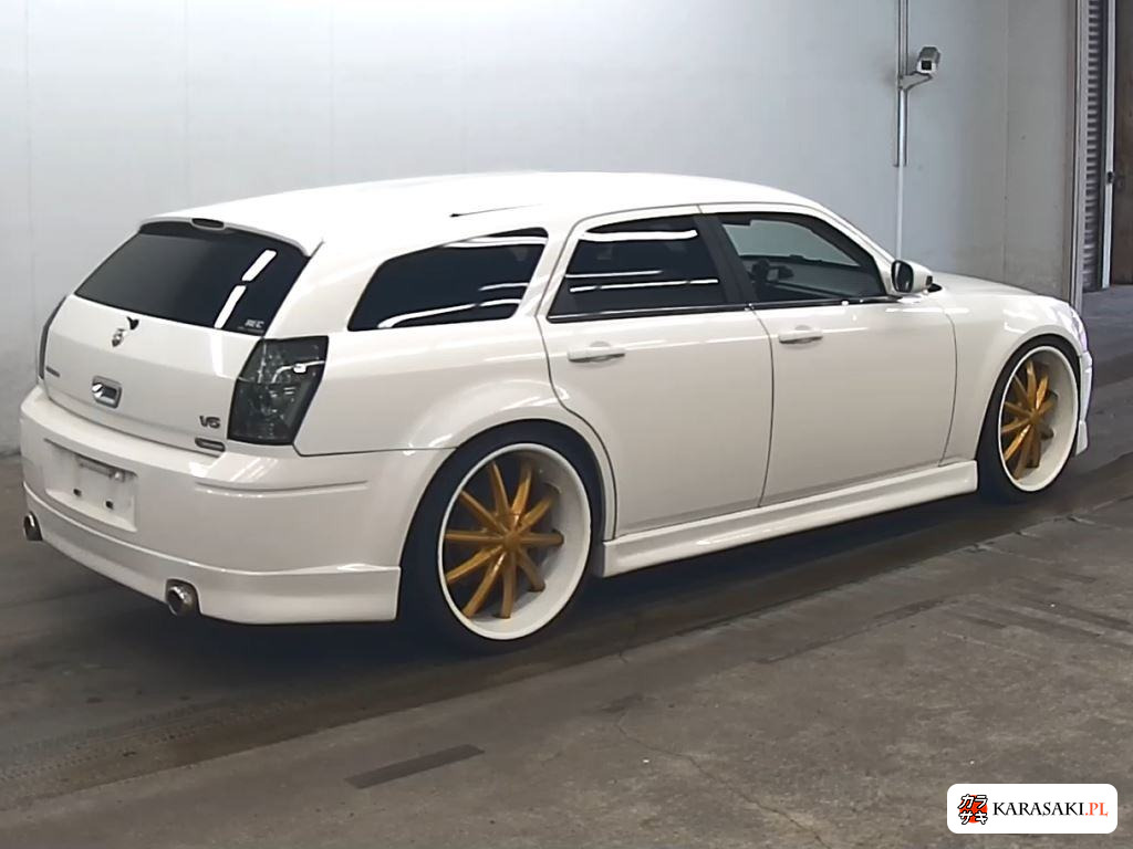 2012 Dodge Magnum 4