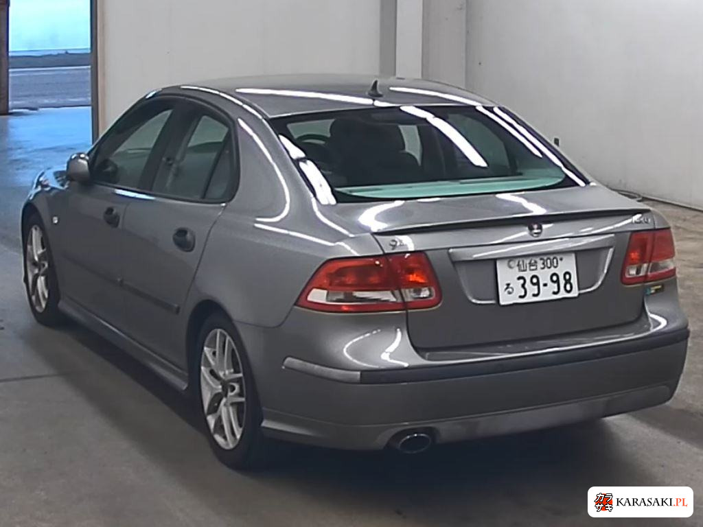 2005 Saab 9-3 Series 4D Sport Sedan Aero 2