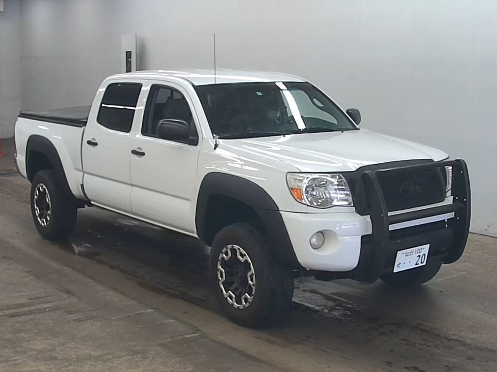 America Toyota Tacoma 2012 z aukcji japońskiej
