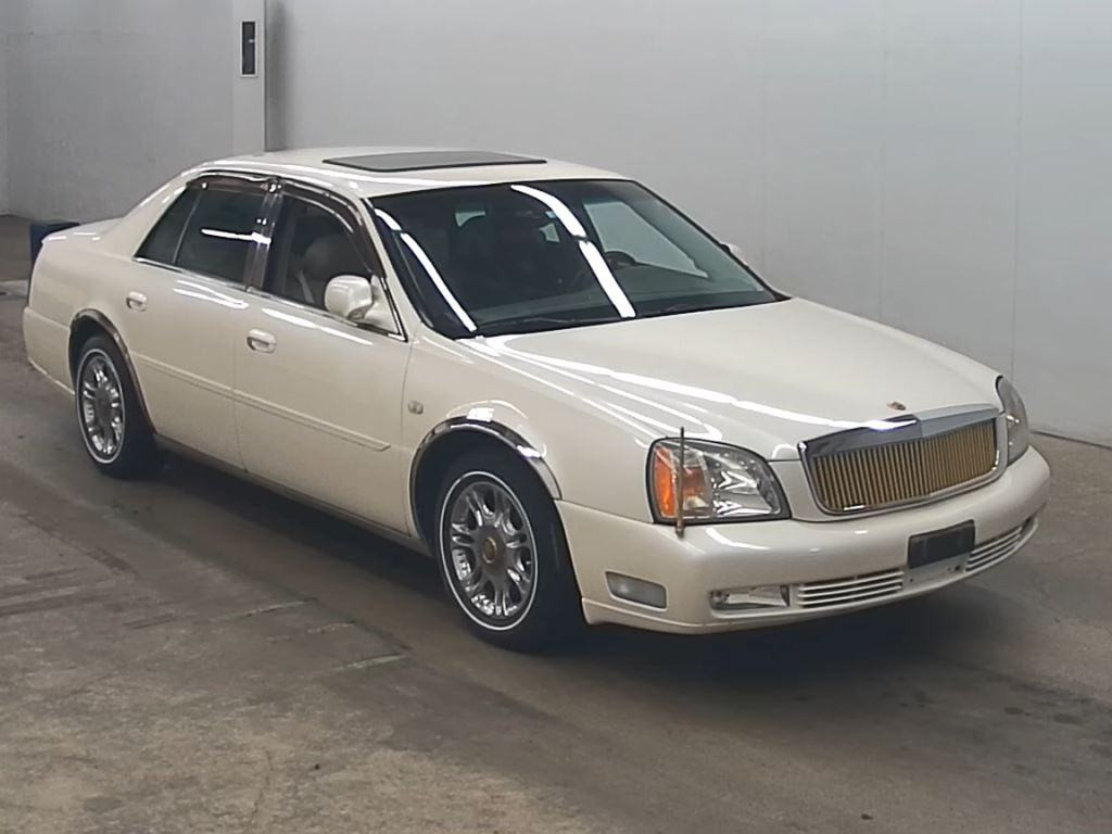 Cadillac De Ville 2000 z aukcji japońskiej