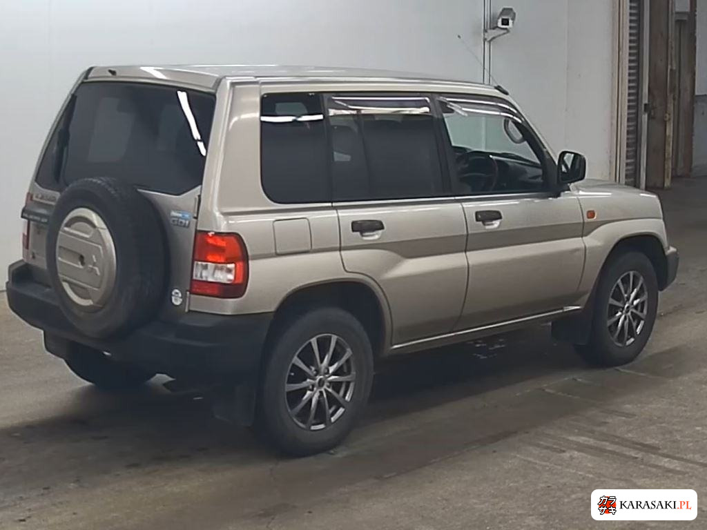 1999 Mitsubishi Pajero Io 5D 4WD 4