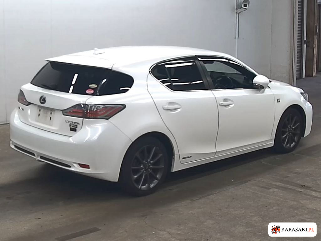 2011 Lexus CT CT200H F Sport 4