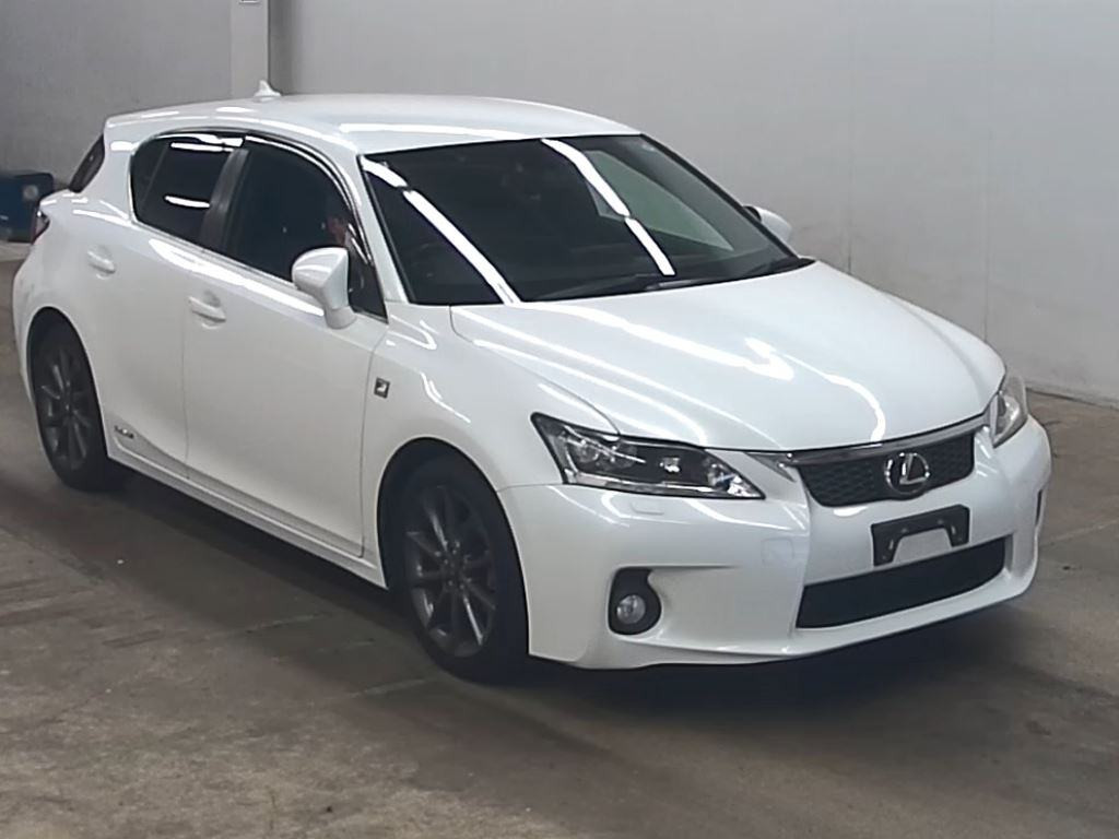Lexus CT 2011 z aukcji japońskiej