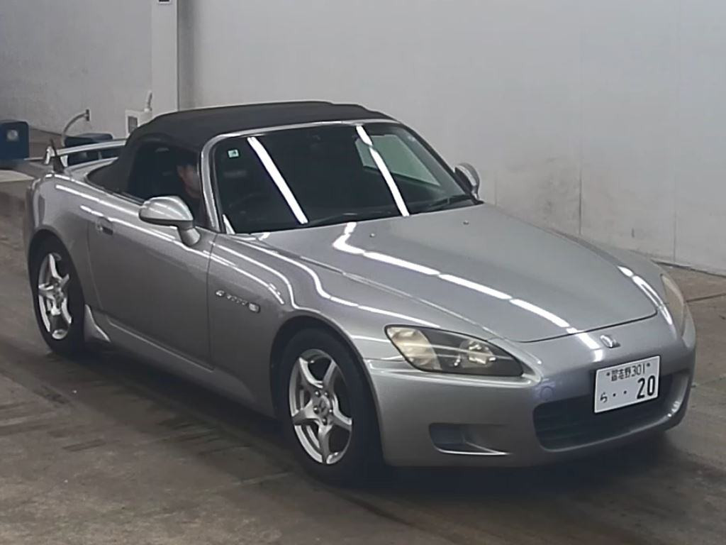 Honda S2000 1999 z aukcji japońskiej