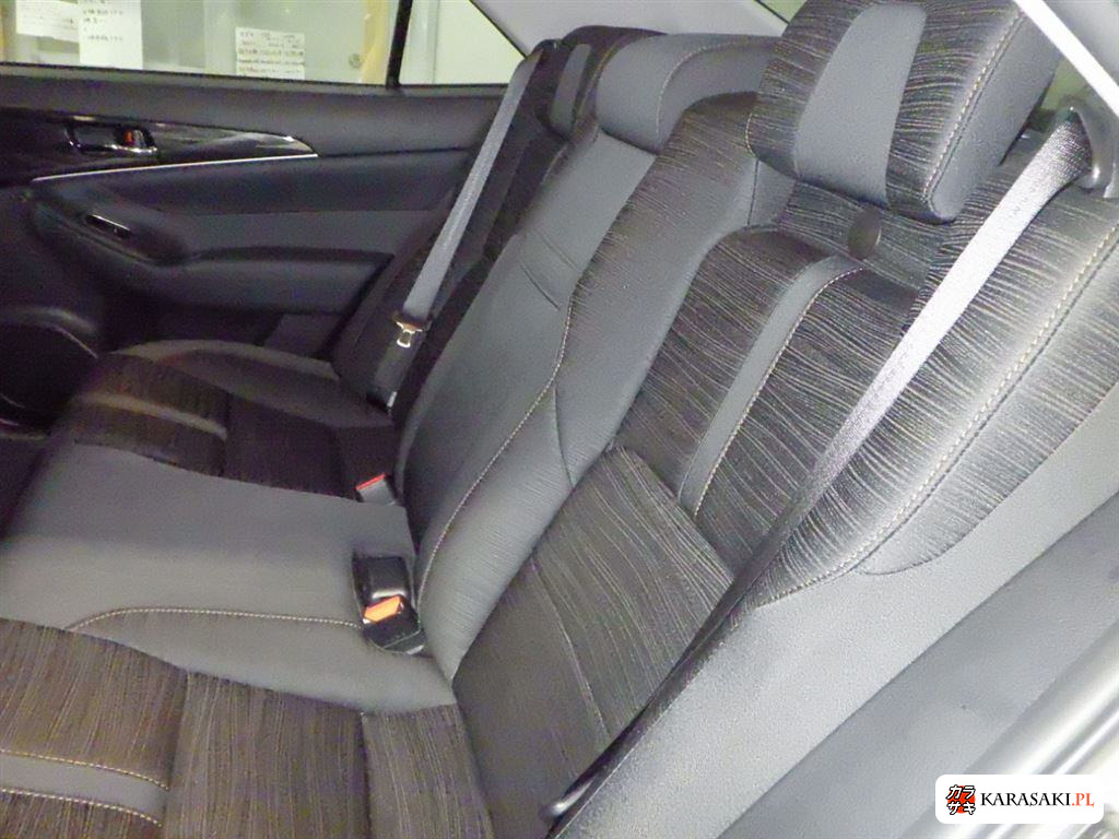2013 Toyota Crown 4D 4WD Athlete S I-Four 6