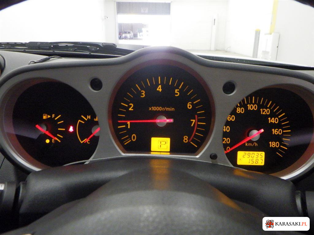 2005 Nissan Fairlady Z CP Base Grade 6