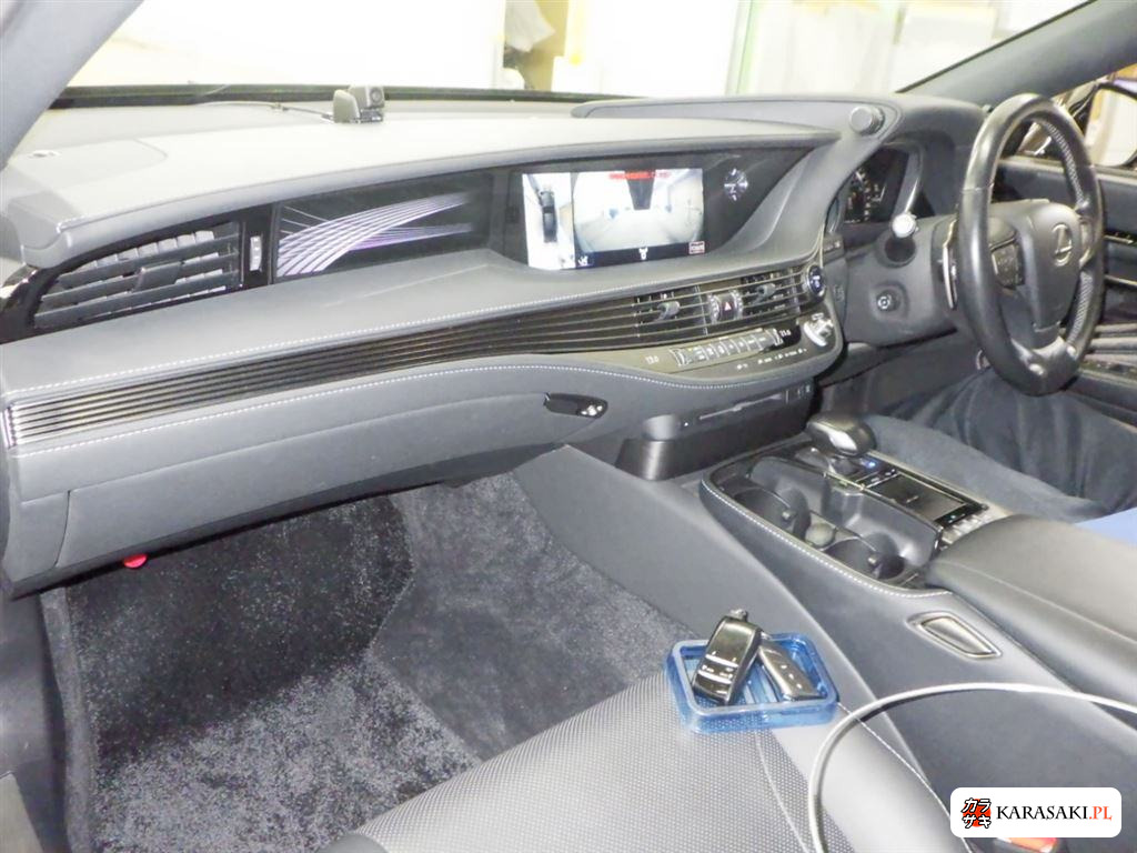 2019 Lexus LS 4WD LS500H 5