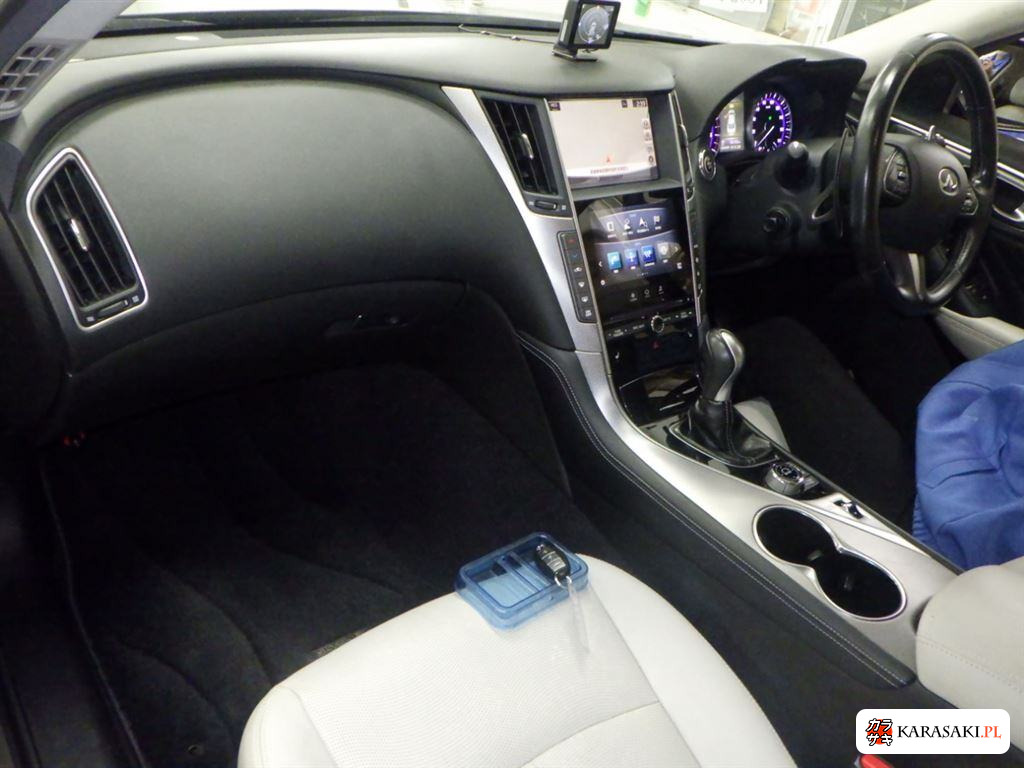 2016 Nissan Skyline 4D 350GT Hybrid Type SP Cool Exclusive 5