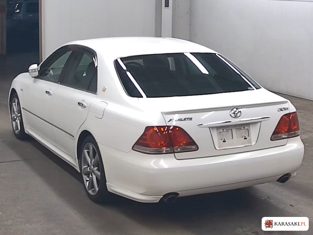 Toyota Crown 2005 z aukcji japońskiej