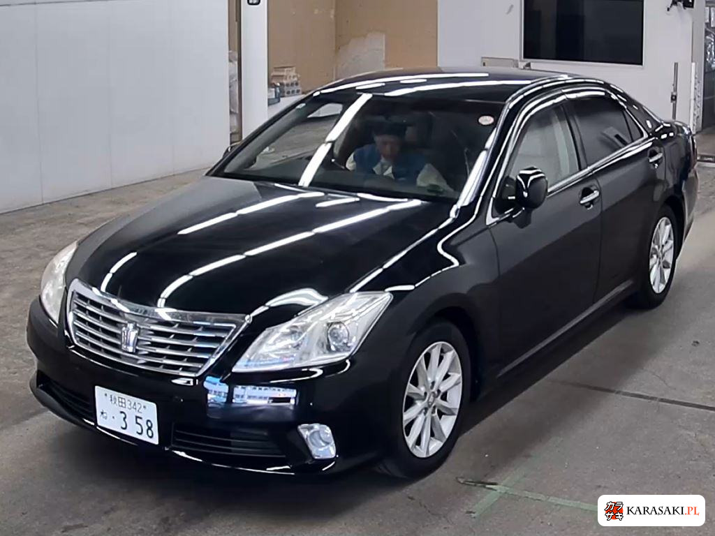 Toyota Crown 2012 z aukcji japońskiej