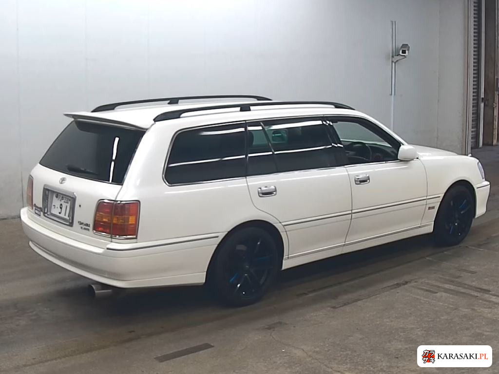 Toyota Crown Estate 2001 z aukcji japońskiej