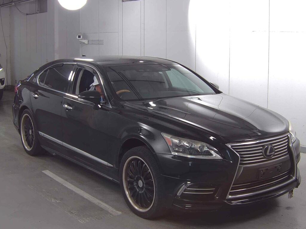 Lexus LS 2015 z aukcji japońskiej