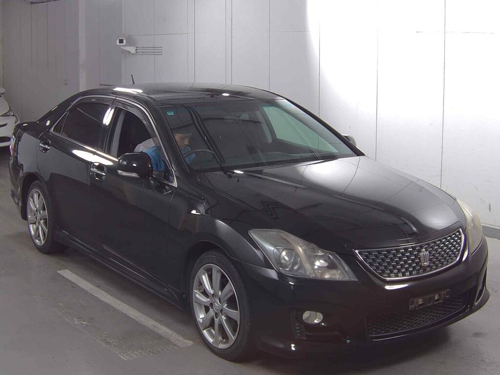 Toyota Crown 2008 z aukcji japońskiej