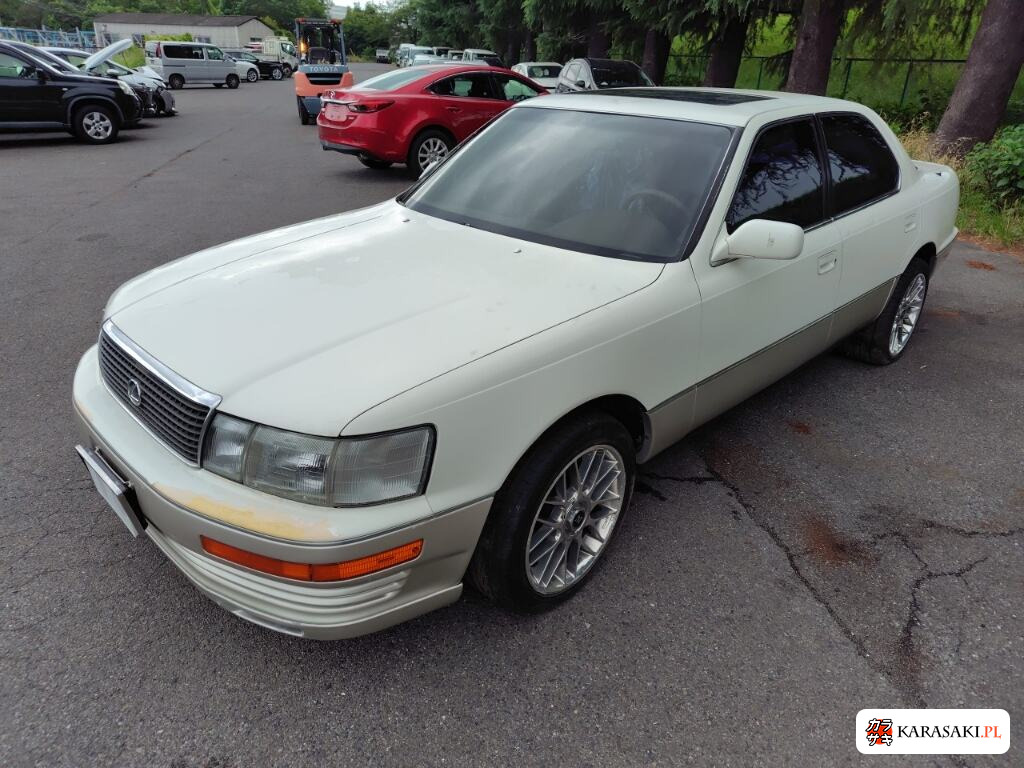 1996 Lexus (us) LS400 3