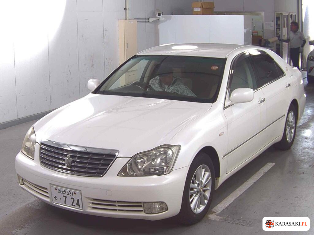 Toyota Crown 2006 z aukcji japońskiej