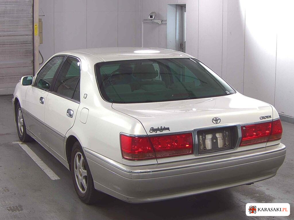 Toyota Crown 2003 z aukcji japońskiej