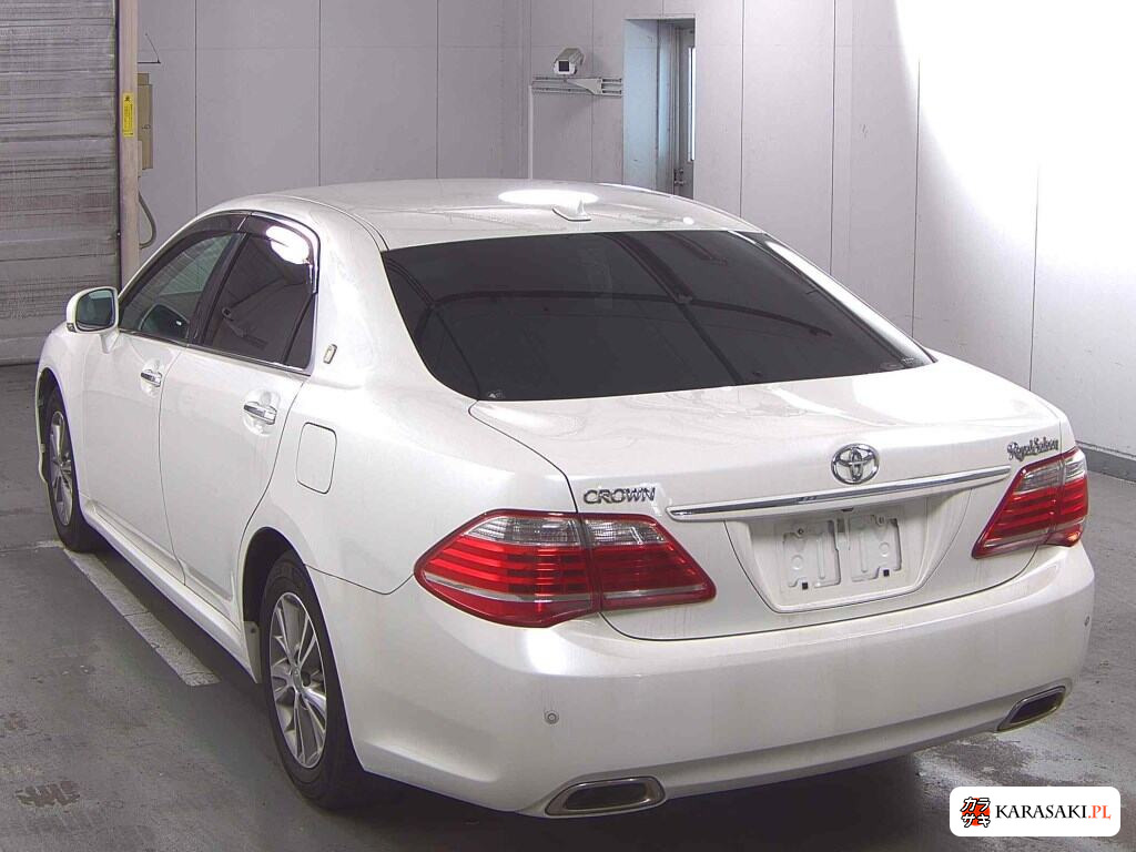 Toyota Crown 2010 z aukcji japońskiej