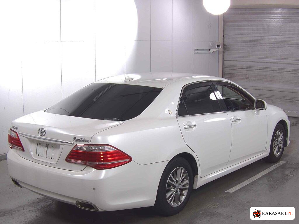 Toyota Crown 2010 z aukcji japońskiej