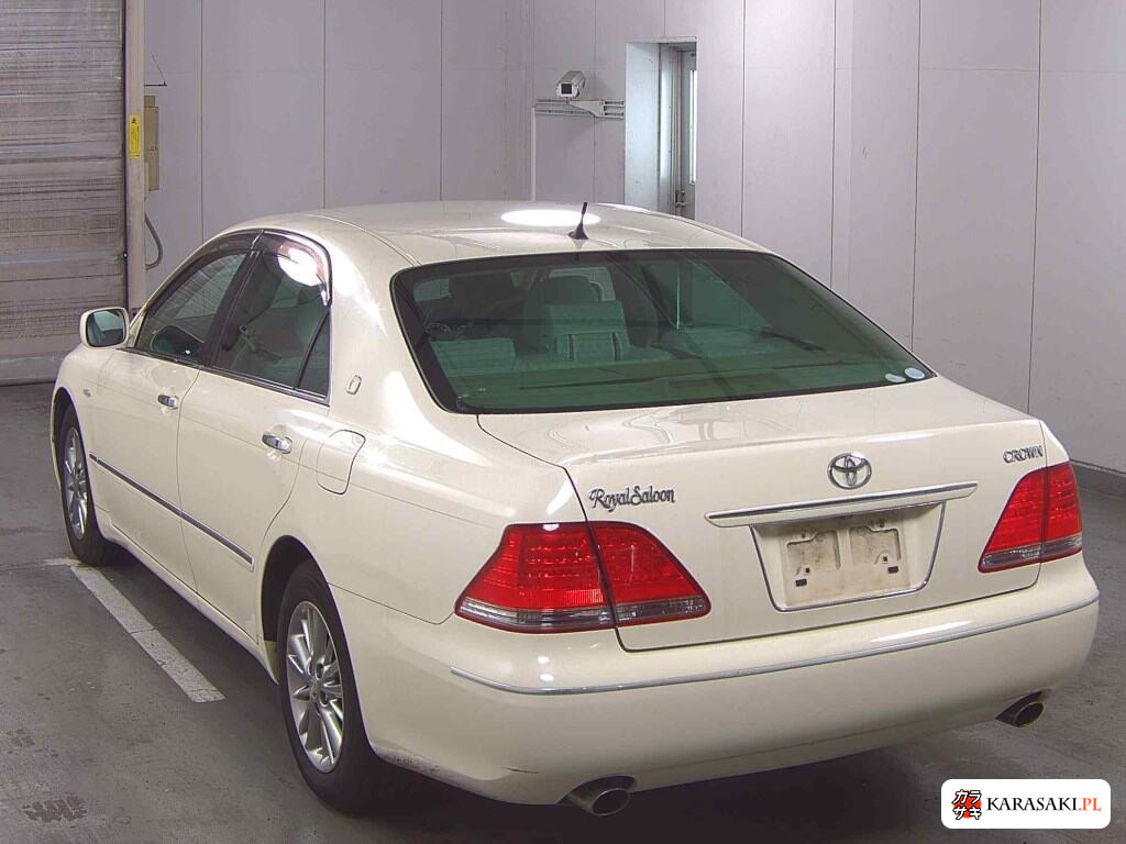Toyota Crown 2005 z aukcji japońskiej