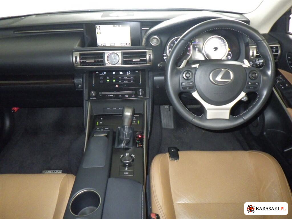 Lexus Is 2013 z aukcji japońskiej