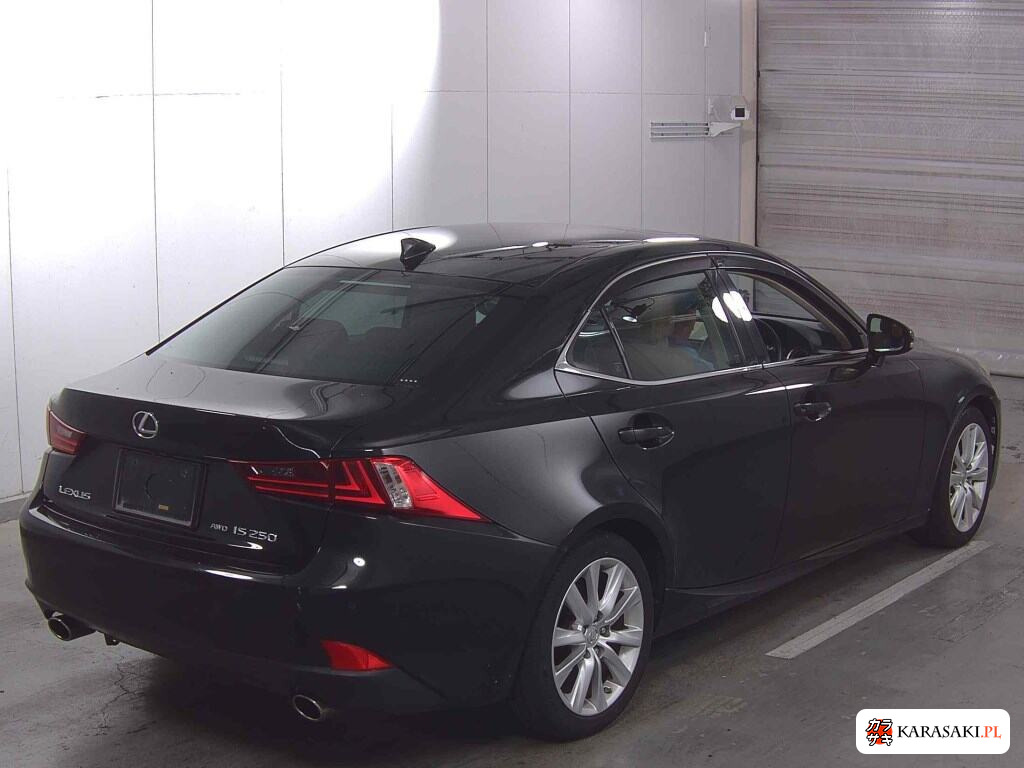 Lexus Is 2013 z aukcji japońskiej