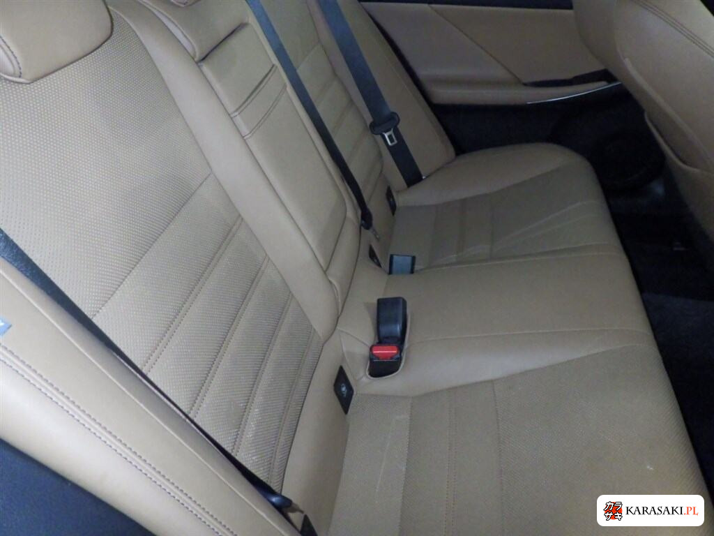 Lexus Is 2013 z aukcji japońskiej