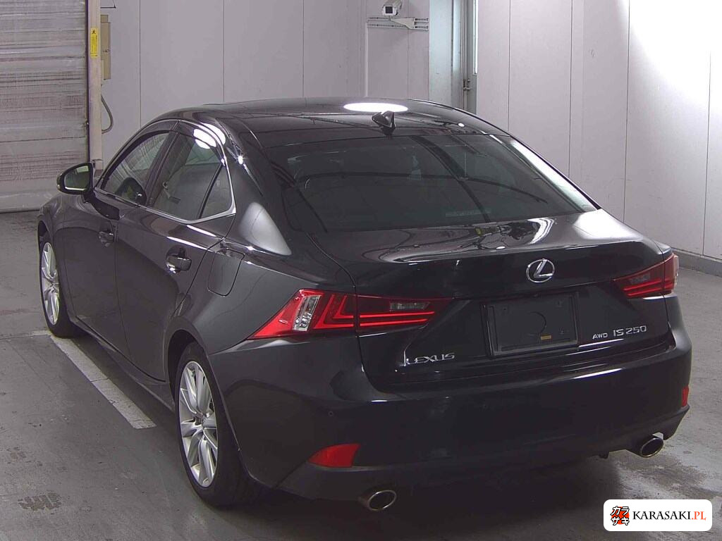 Lexus Is 2013 z aukcji japońskiej