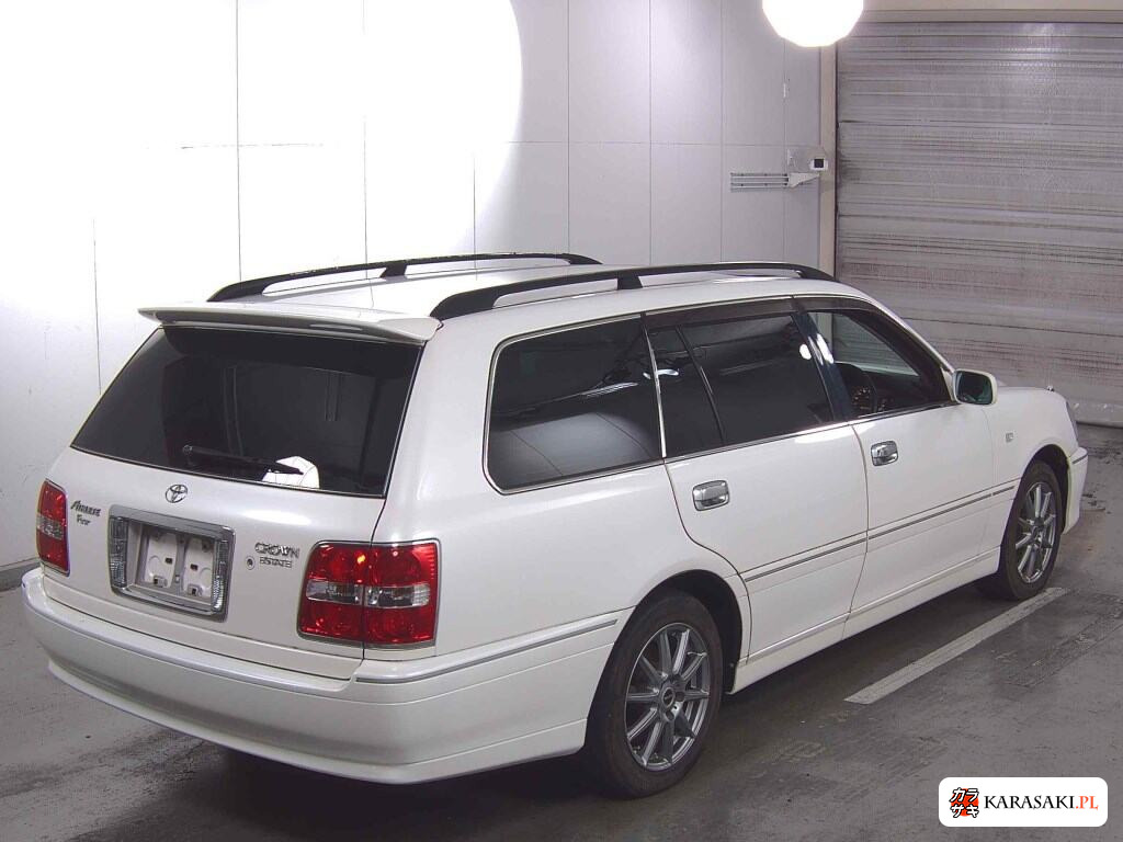 Toyota Crown Estate 2007 z aukcji japońskiej