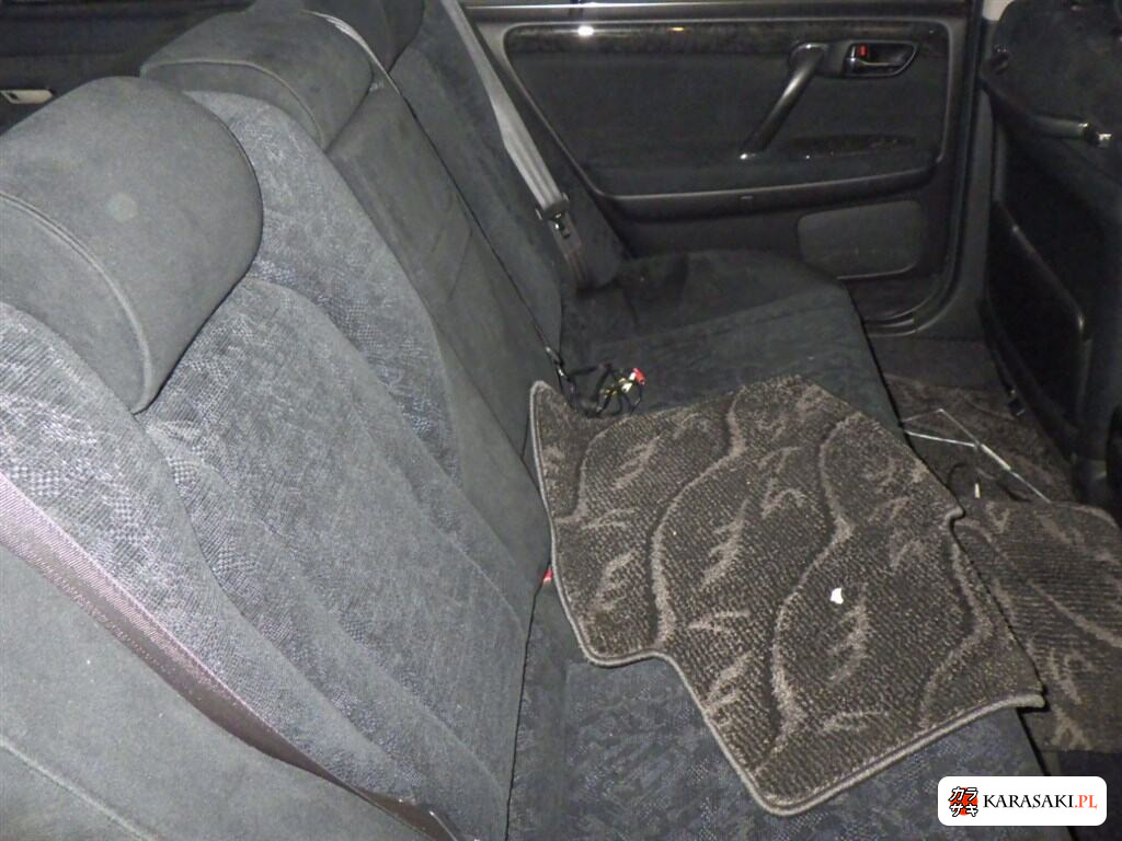 Toyota Crown Estate 2007 z aukcji japońskiej